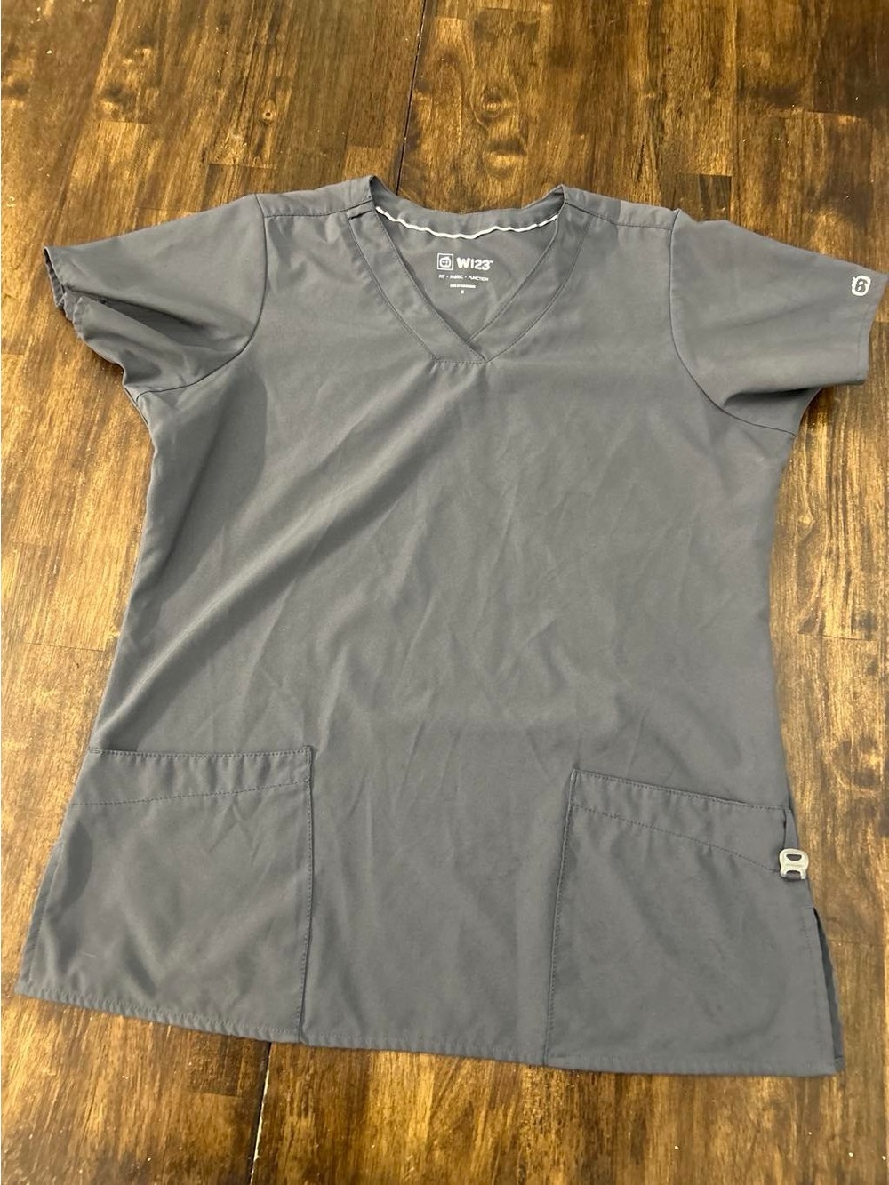 WonderWink Women's V-Neck Scrub Top in Gray
